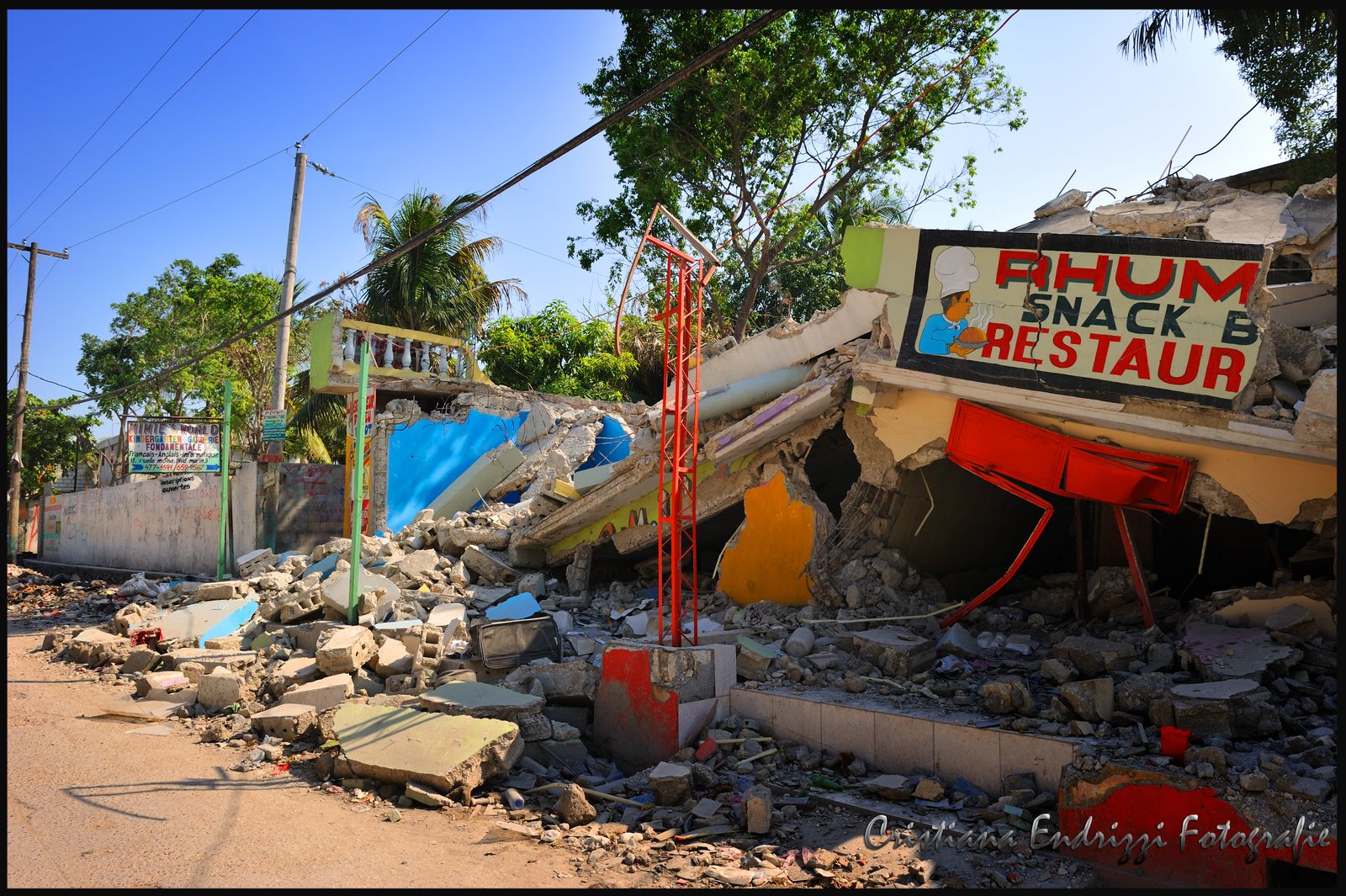 Hands for Haiti 06