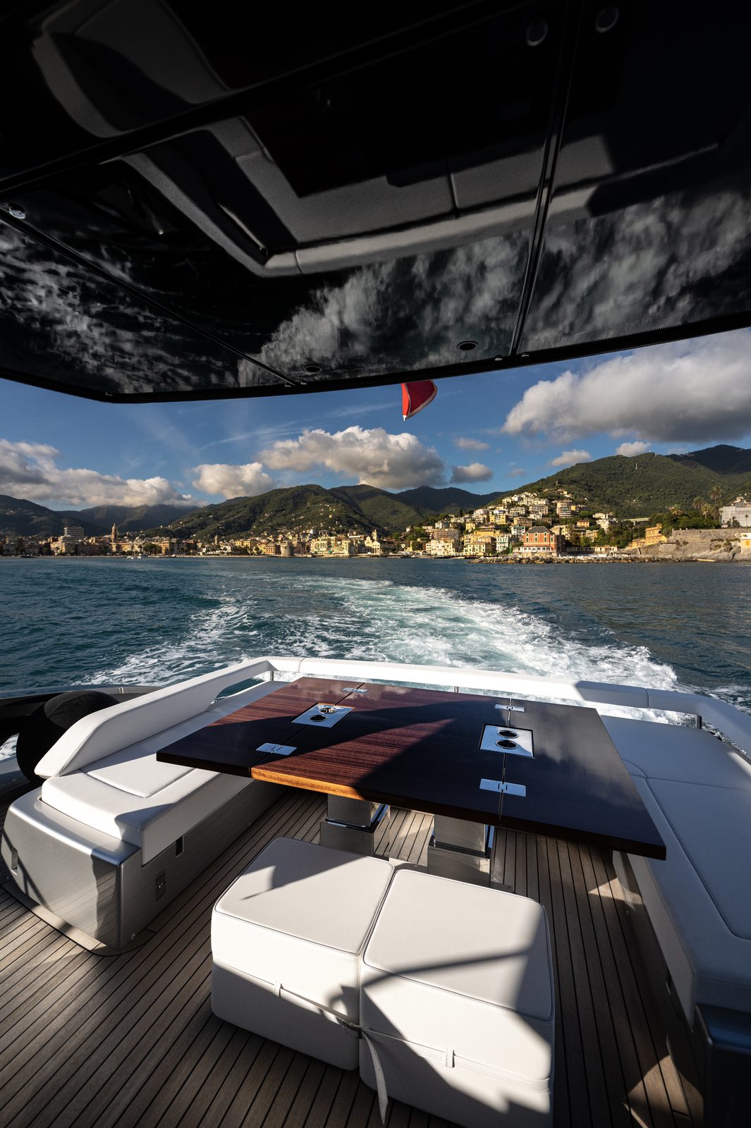 Nautica 25